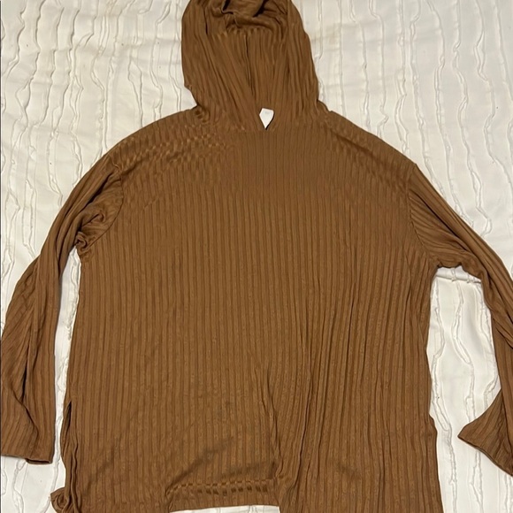 H&M Ribbed Top - Picture 1 of 7